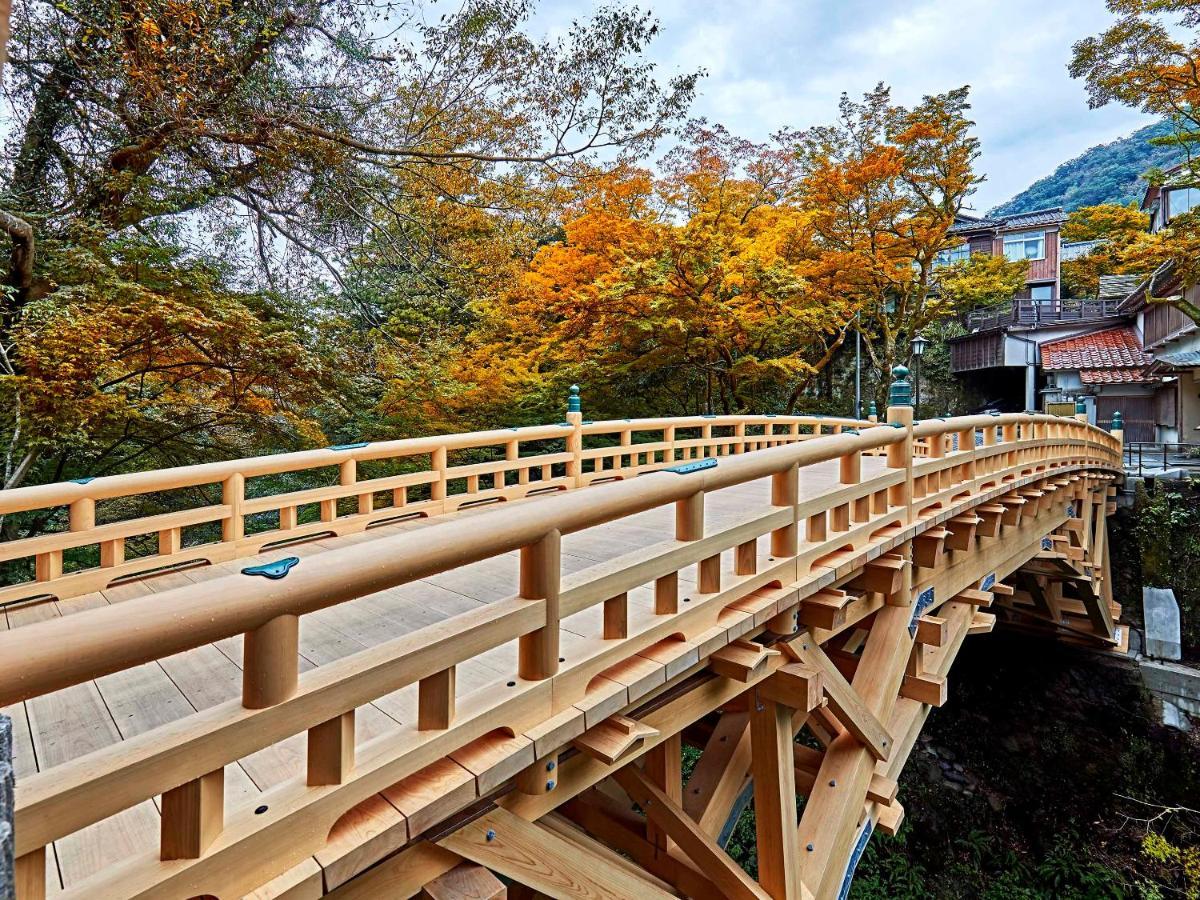 Ooedo Onsen Monogatari Yamanaka Saichoraku Hotel Kaga  Exterior photo